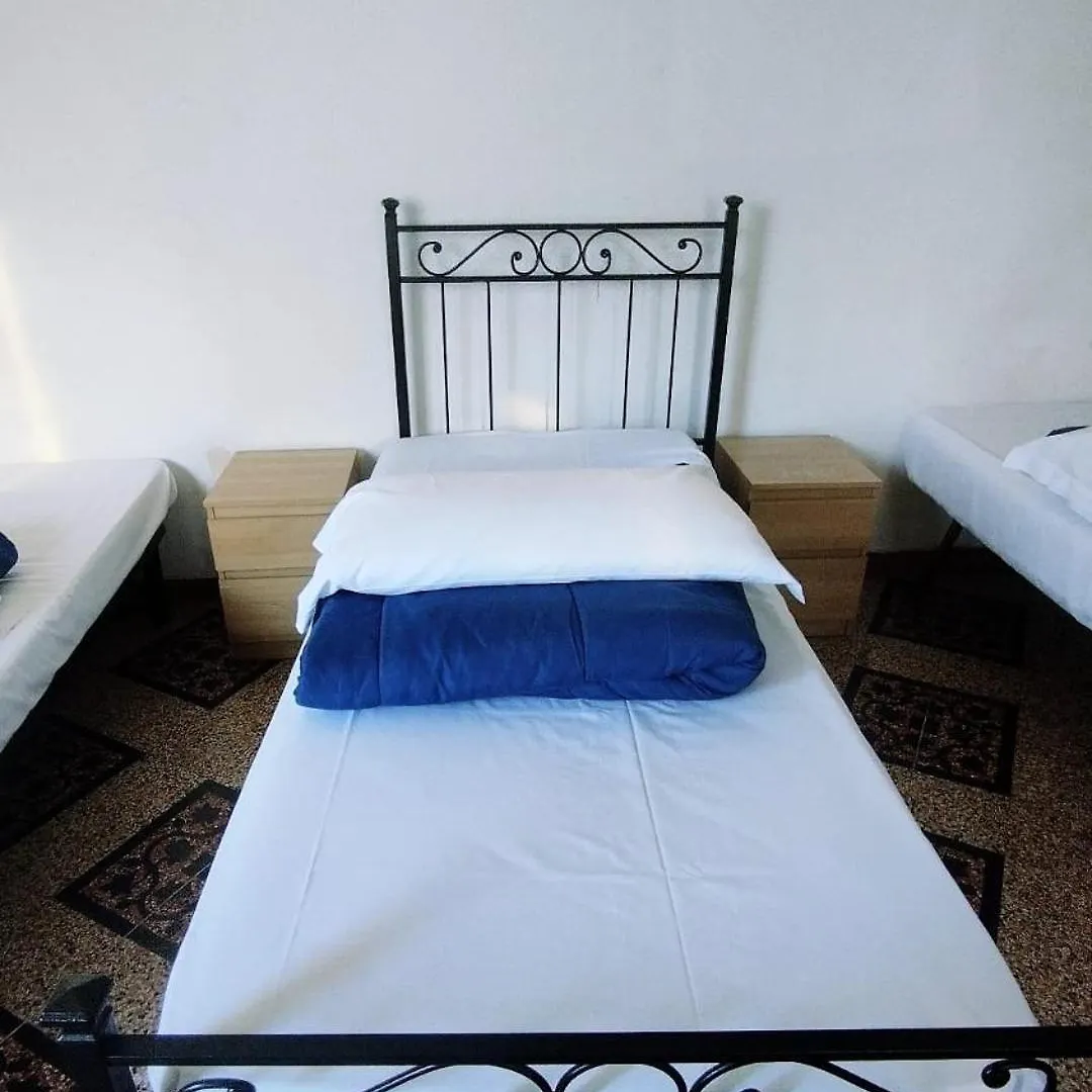 Hostel Castello Maggiore Roma Affittacamere