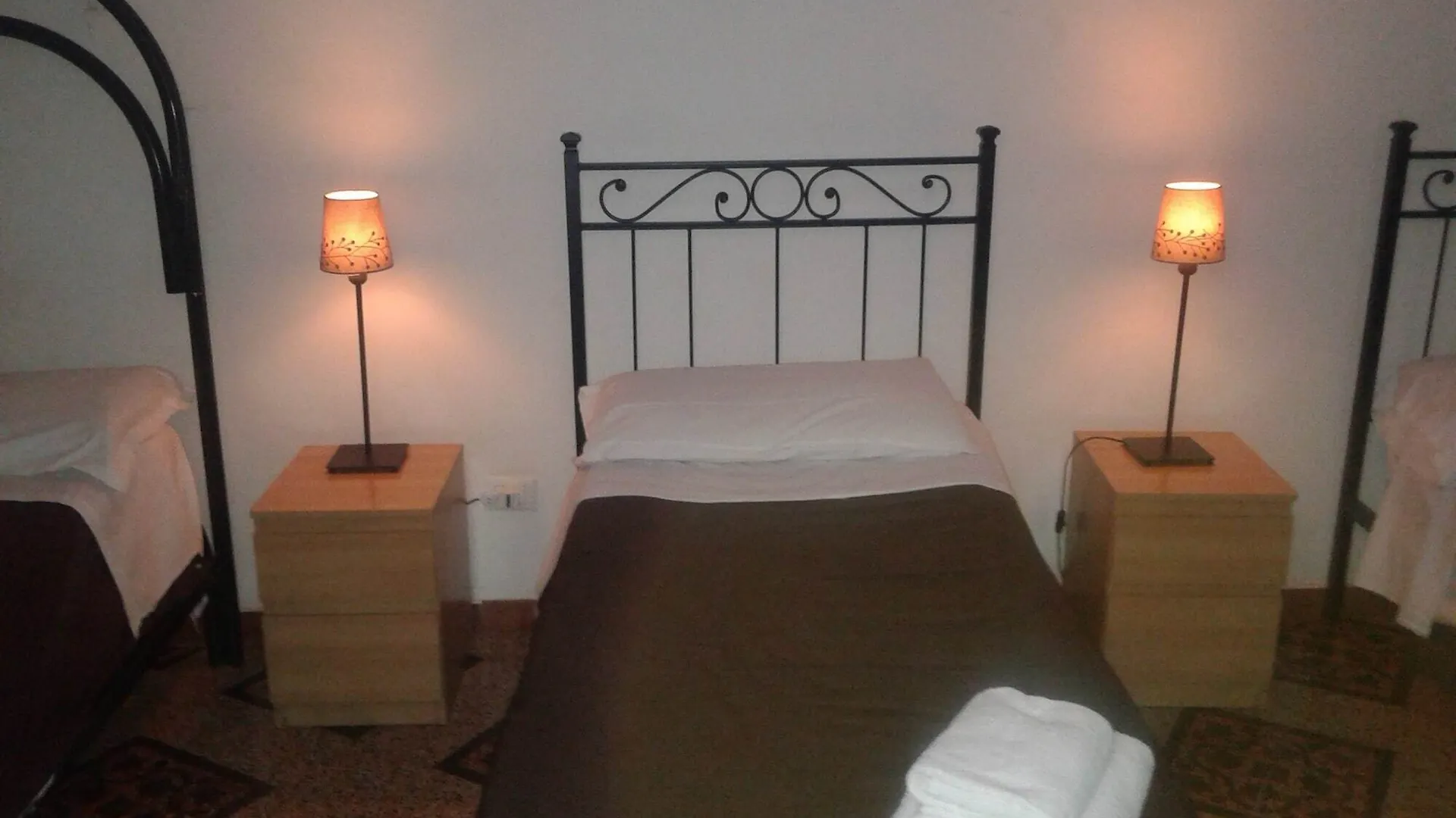 Hostel Castello Maggiore Roma Affittacamere